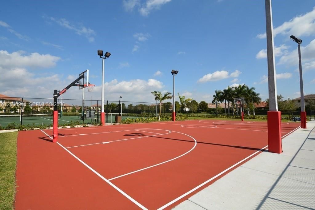 8630 Lakeside Bnd, Parkland, FL 33076 Photo