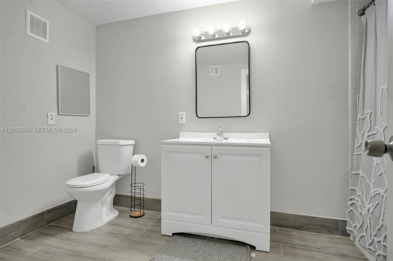 1505 NW 113th Ave, Pembroke Pines, FL 33026 Photo