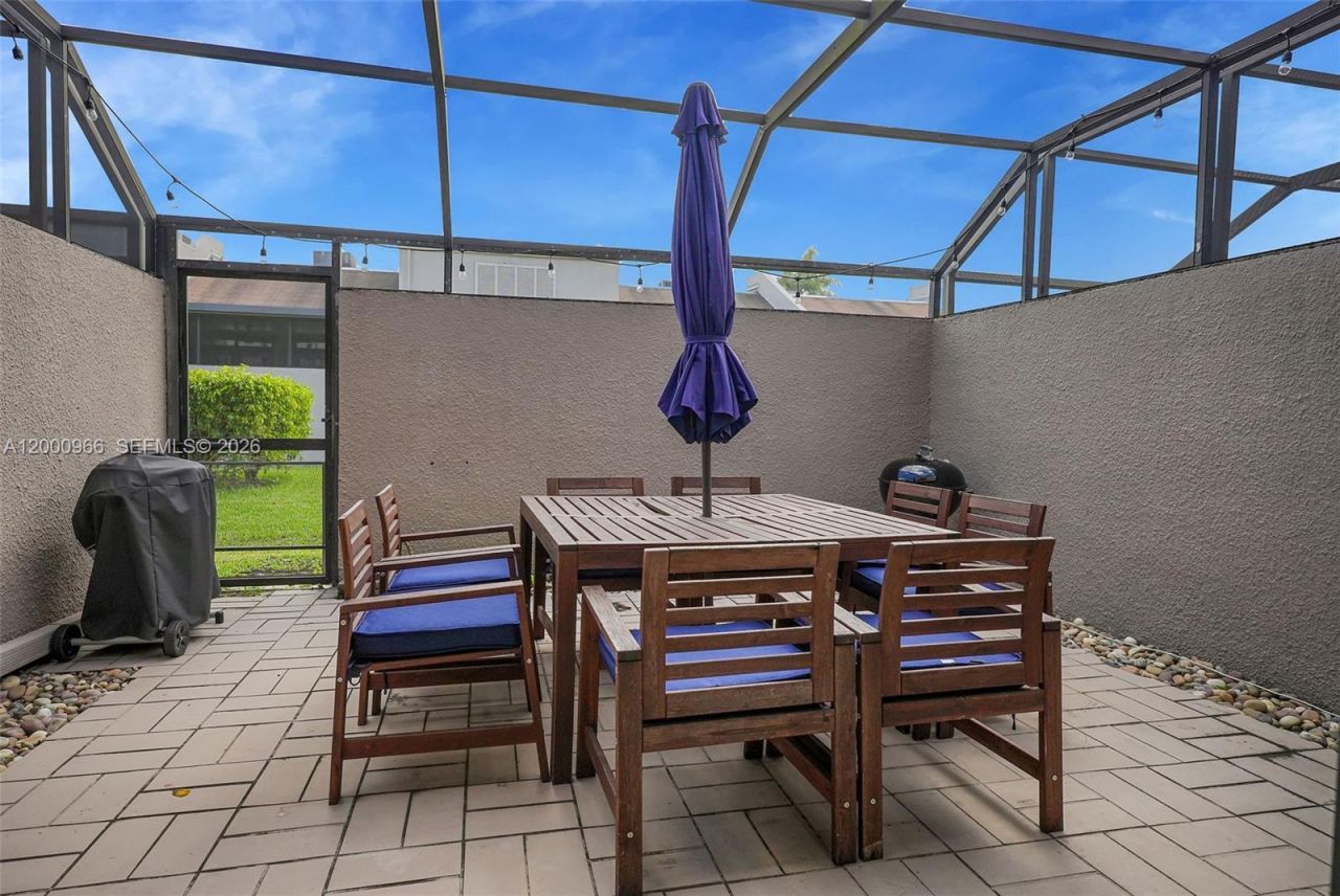 1505 NW 113th Ave, Pembroke Pines, FL 33026 Photo