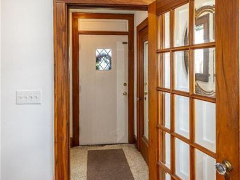 1427 S Lakeview Boulevard, Lorain, OH 44052 Photo 3