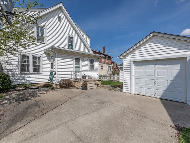 1427 S Lakeview Boulevard, Lorain, OH 44052 Photo 31