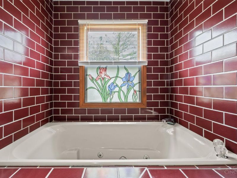 5321 Laurelridge Lane, Green Township, OH 45247 Photo 31