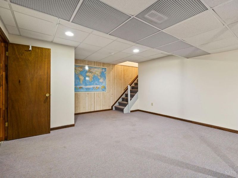 5321 Laurelridge Lane, Green Township, OH 45247 Photo 38