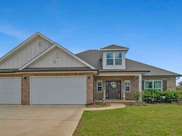 383 Charlton St, Cantonment, FL 32533