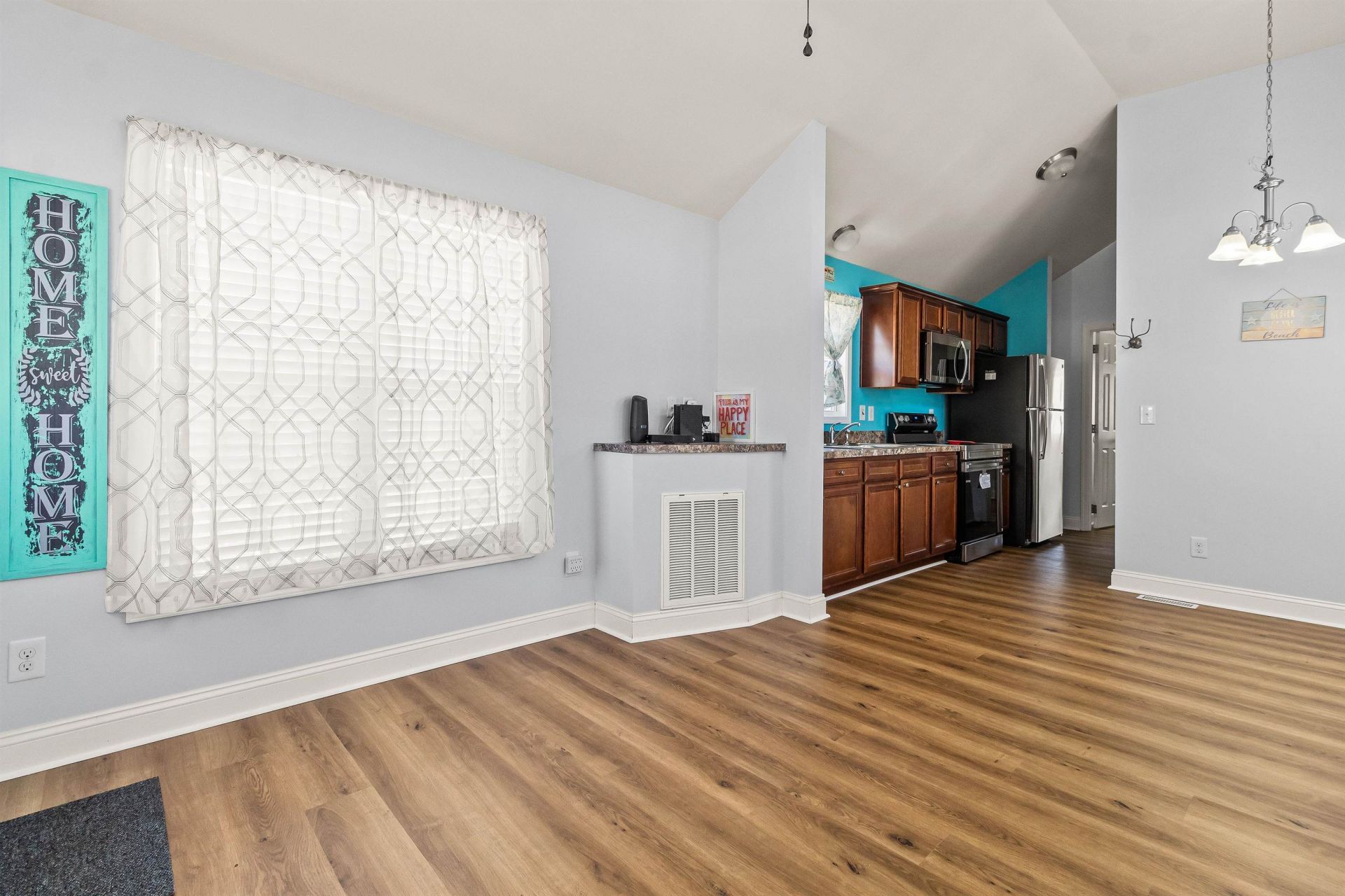 5400 Little River Neck Rd. Photo 16