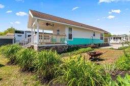 5400 Little River Neck Rd. photo 4