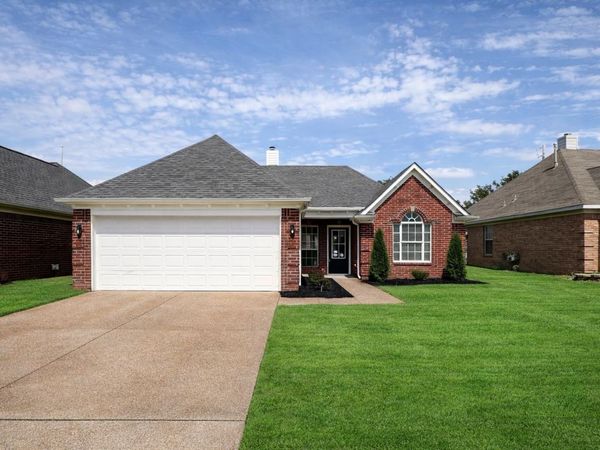 432 BRUINS TRCE, Memphis, TN 38018