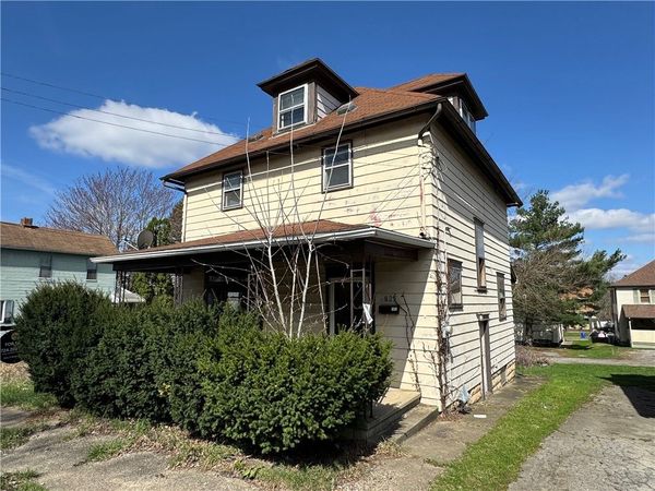 825 Morton St, New Castle, PA 16101