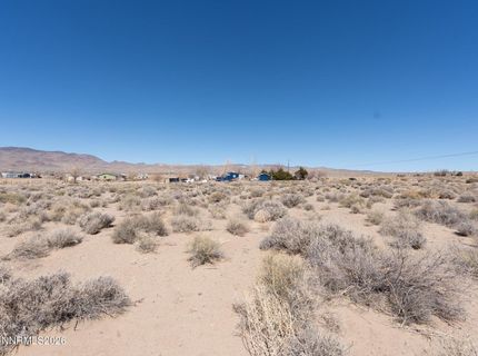 8040 Rancho Avenue, Stagecoach, NV 89429 Photo