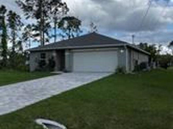 3201 W 23rd St Street W, Lehigh Acres, FL 33971