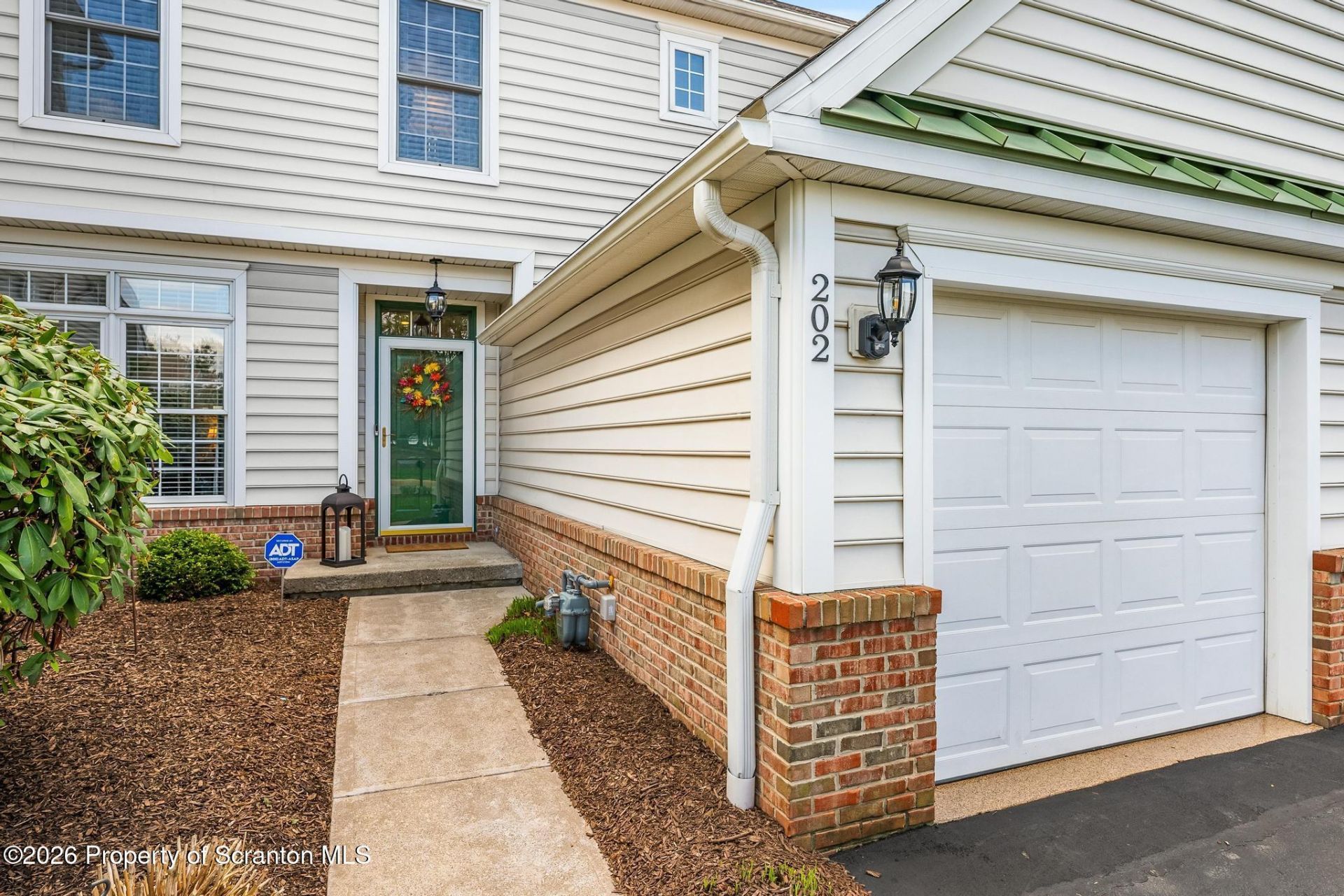 Please Call, Moosic, PA 18507