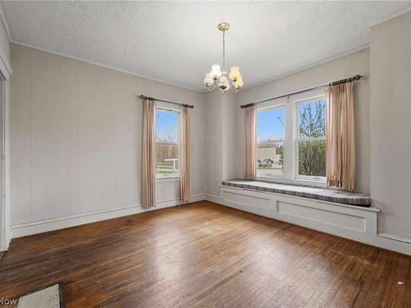 284 W Main Road, Conneaut, OH 44030 Photo 13