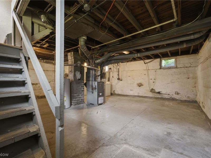 284 W Main Road, Conneaut, OH 44030 Photo 30