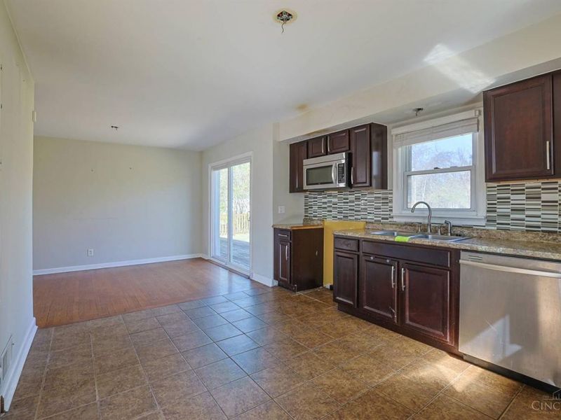 1536 Saint Clair Avenue, Mount Healthy, OH 45231 Photo 13