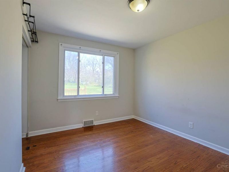 1536 Saint Clair Avenue, Mount Healthy, OH 45231 Photo 19