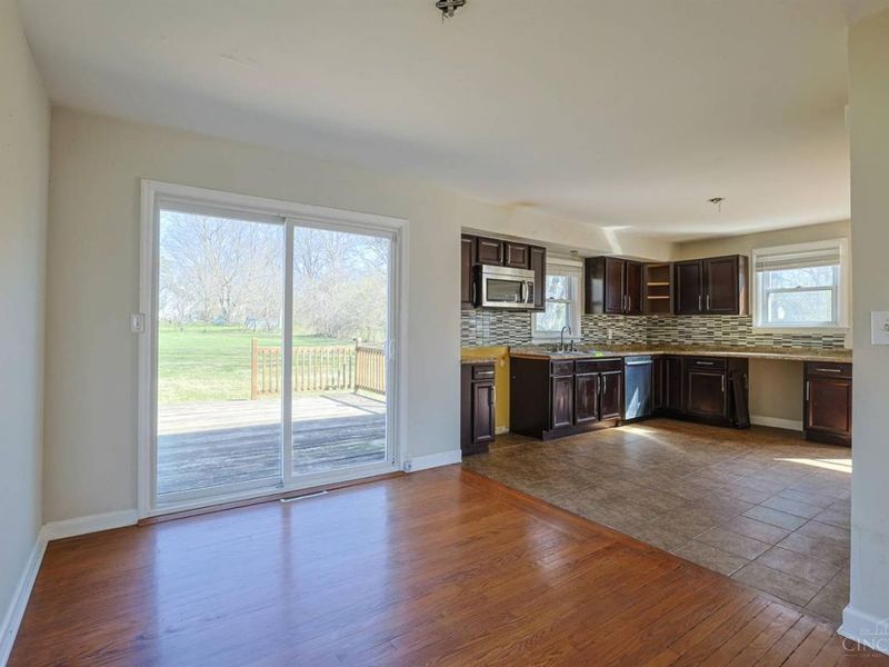 1536 Saint Clair Avenue, Mount Healthy, OH 45231 Photo 9