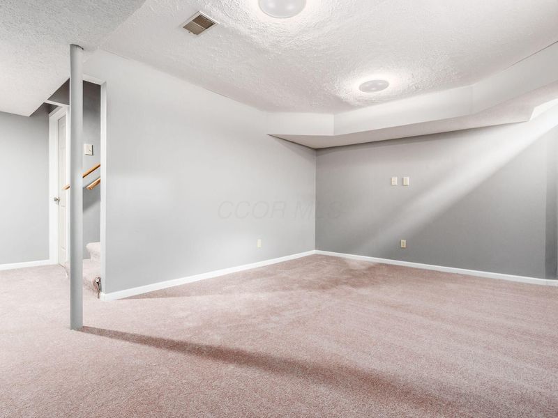 8308 Talia Court , Westerville, OH 43081 Photo 29