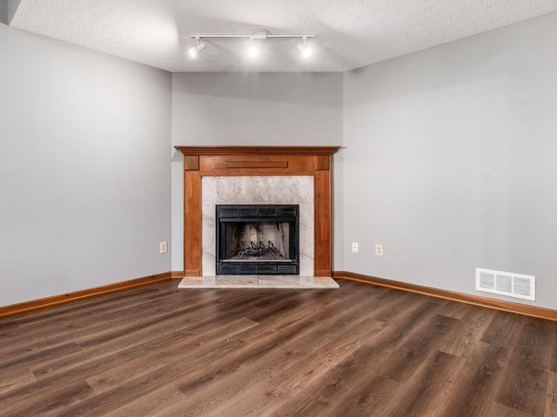 8308 Talia Court , Westerville, OH 43081 Photo 6