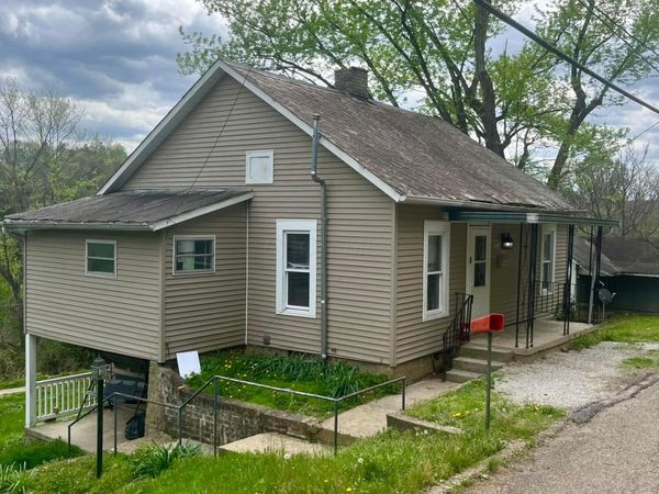 350 Oak Street, Nelsonville, OH 45764