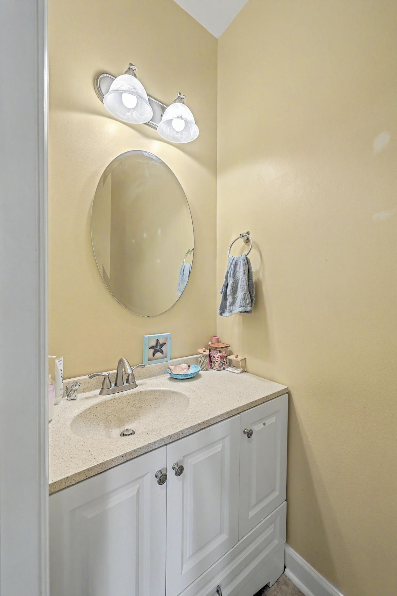 210 Curico Lane Photo 11