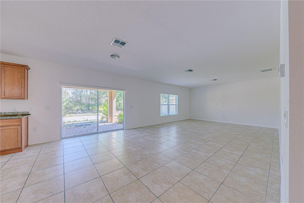 2251 Waukegan Drive , Kissimmee, FL 34758 Photo