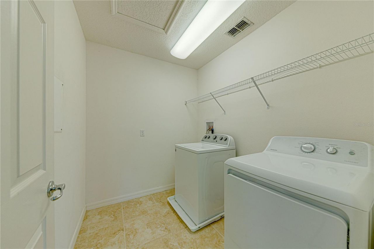 2251 Waukegan Drive , Kissimmee, FL 34758 Photo