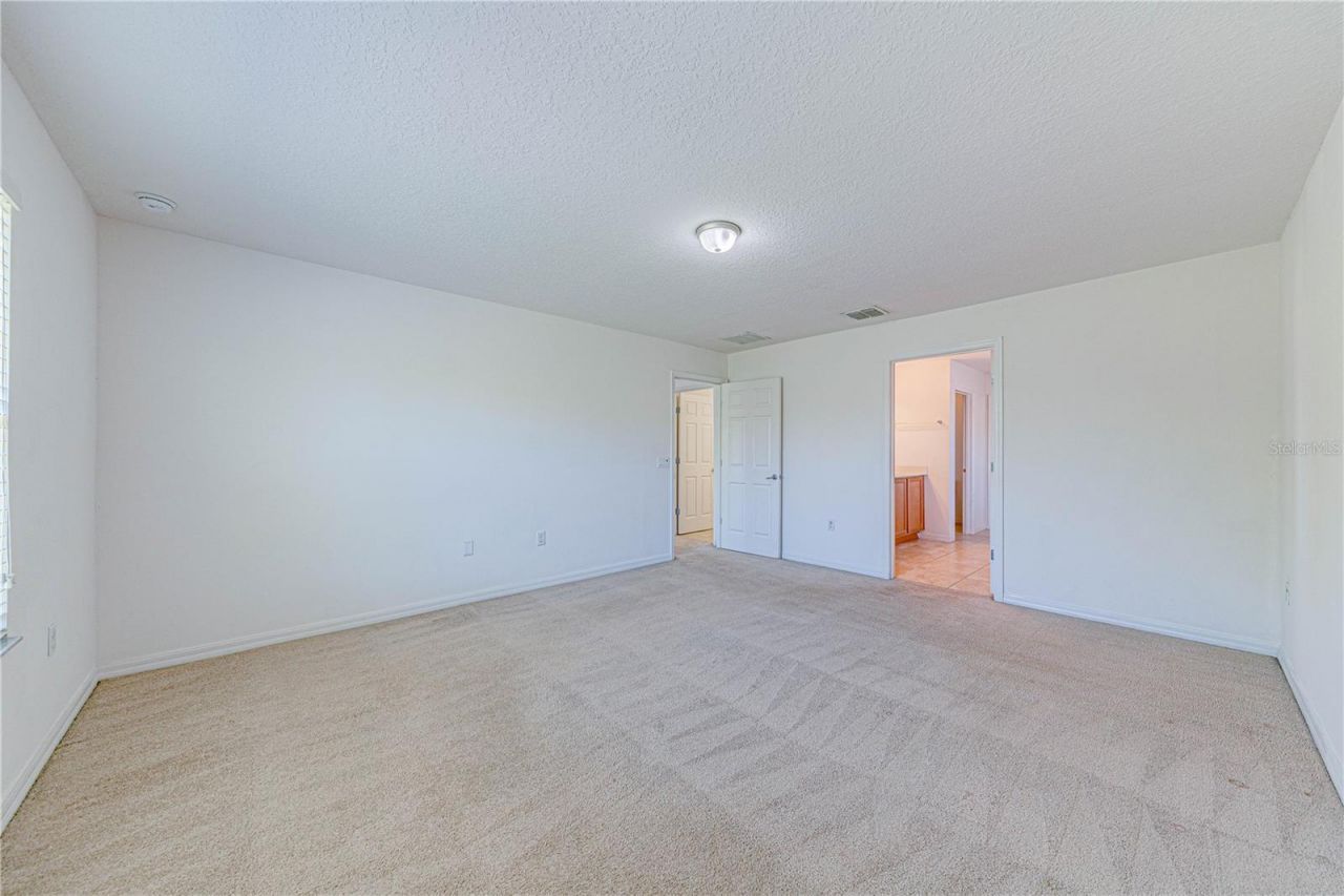 2251 Waukegan Drive , Kissimmee, FL 34758 Photo