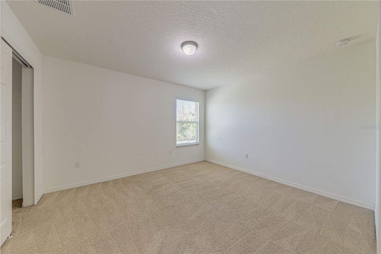 2251 Waukegan Drive , Kissimmee, FL 34758 Photo