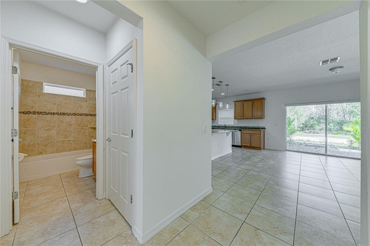 2251 Waukegan Drive , Kissimmee, FL 34758 Photo