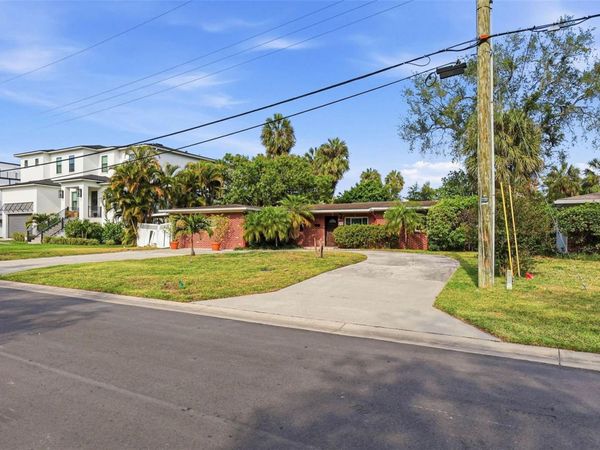 214 S OCCIDENT STREET , TAMPA, FL 33609