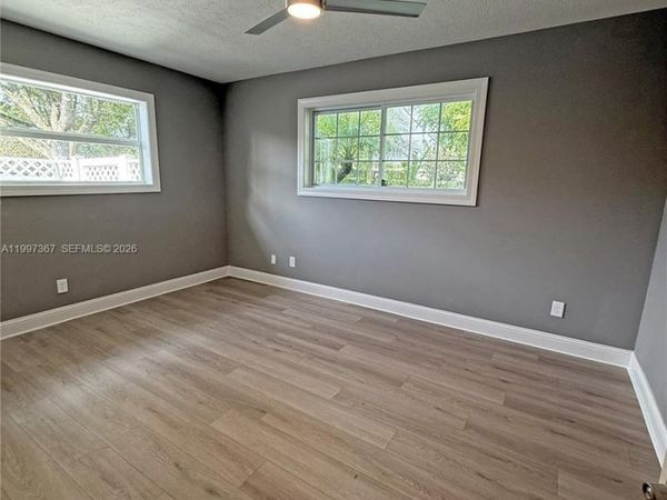 410 SW 56th Ave, Plantation, FL 33317