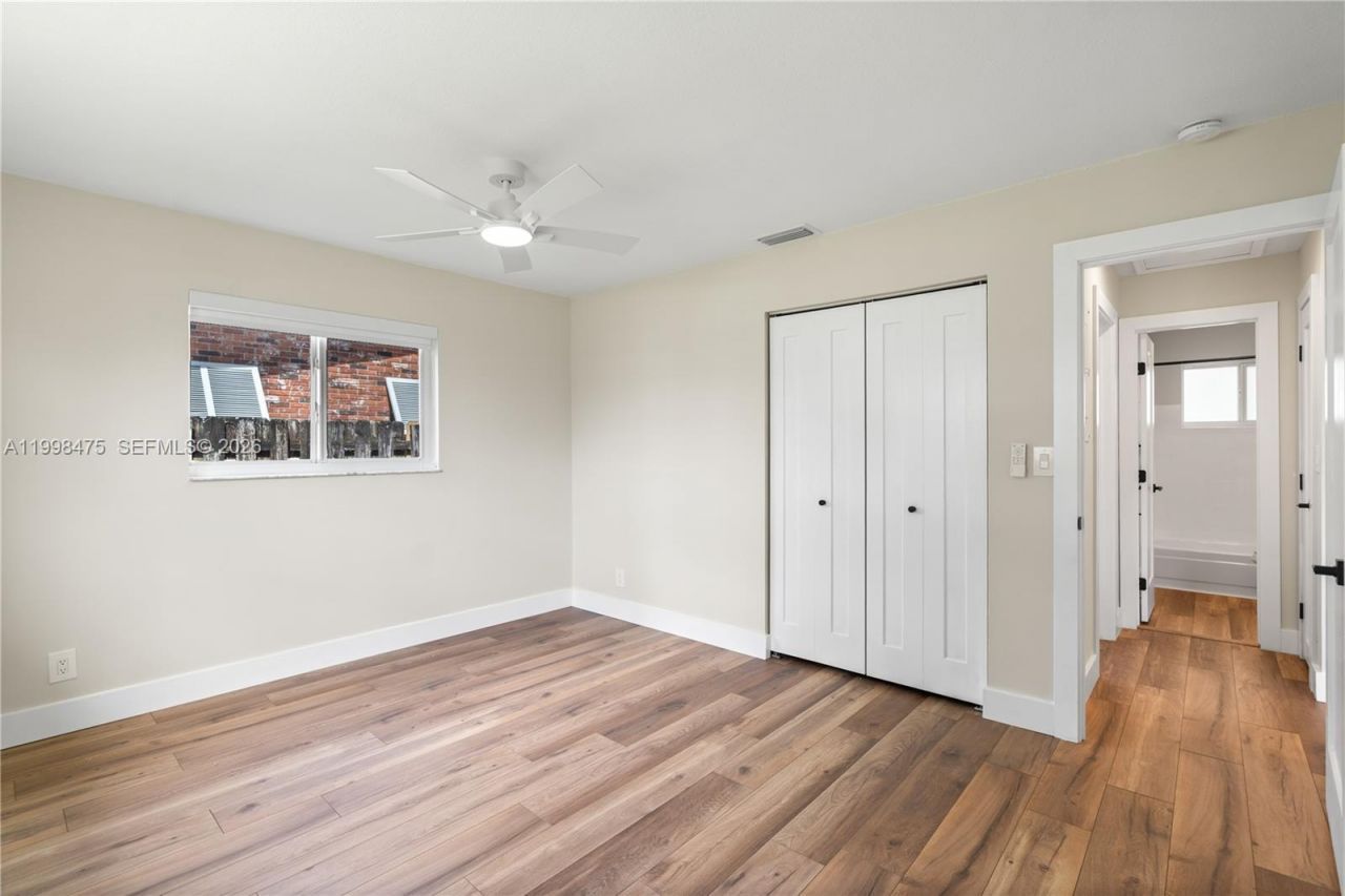 6881 Harding St, Hollywood, FL 33024 Photo