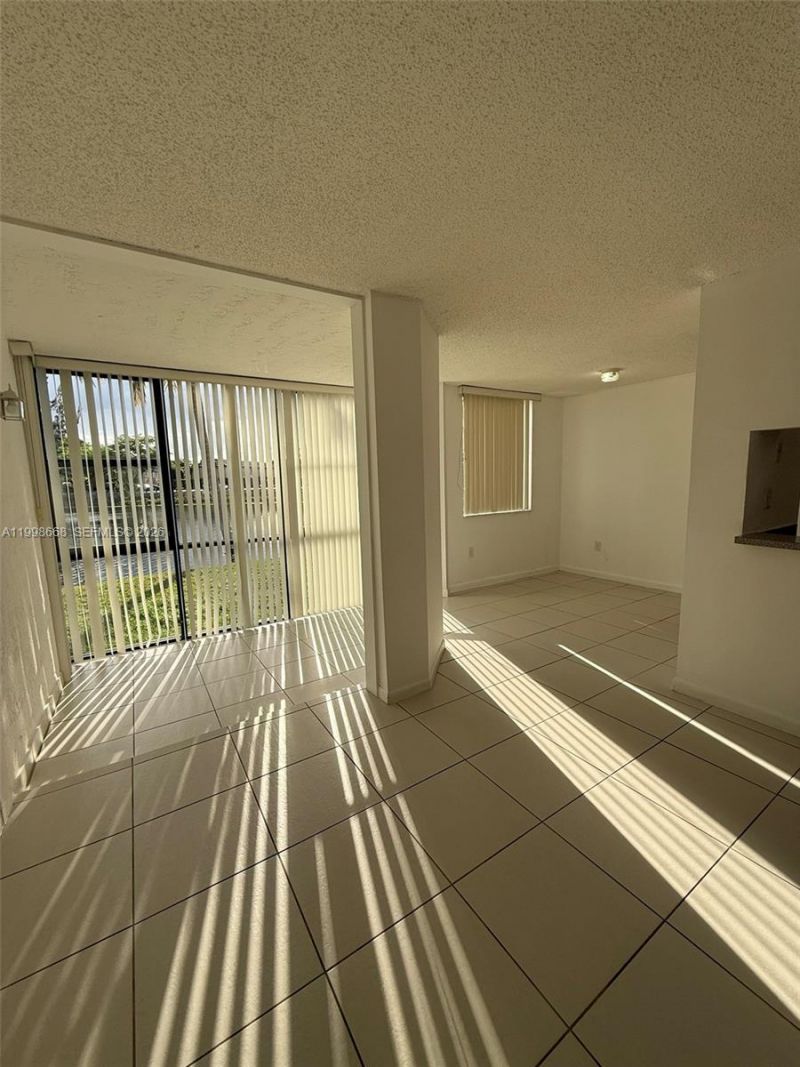 Please Call For Address, Unit B110, Miami, FL 33193 Photo