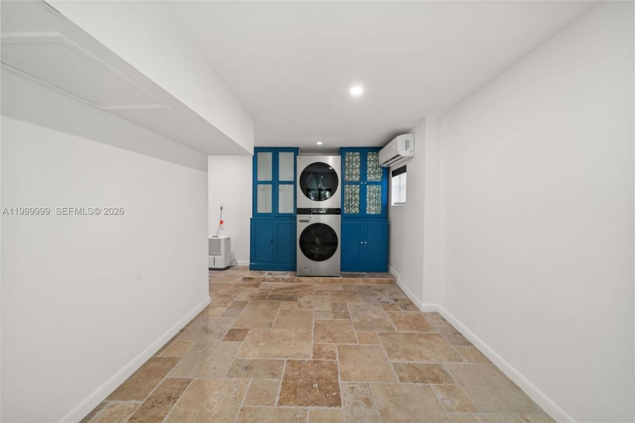 415 Aledo Ave, Coral Gables, FL 33134 Photo