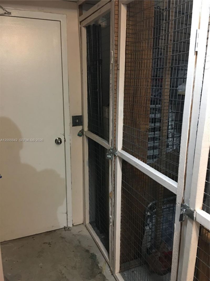 3800 N Hills Dr , Unit 206, Hollywood, FL 33021 Photo