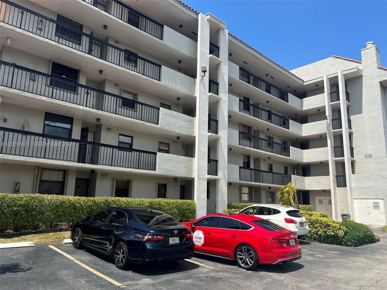 10317 NW 9th St. Cir., Unit 202, Miami, FL 33172 Photo