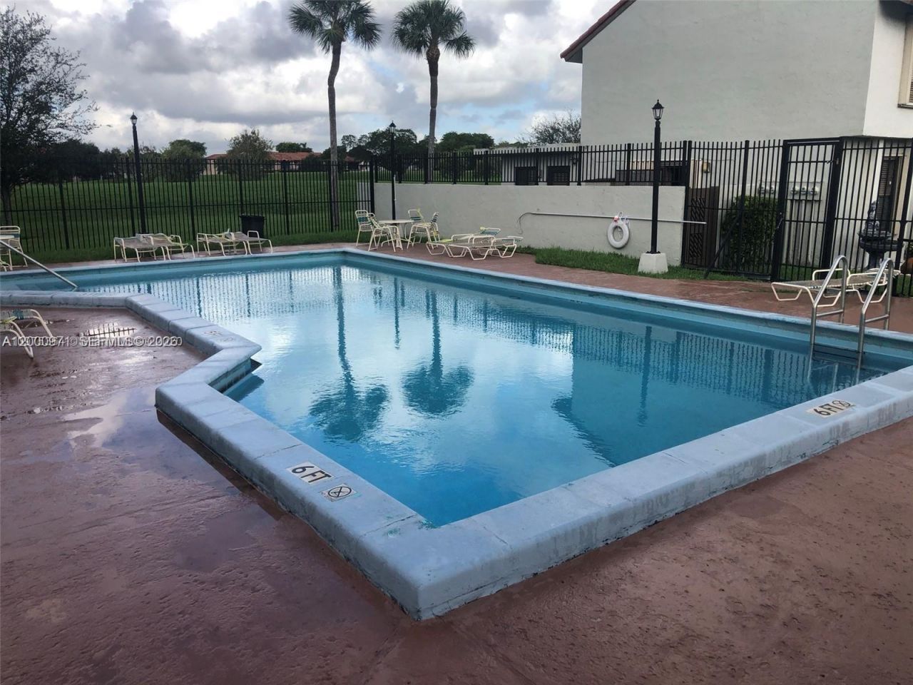 10317 NW 9th St. Cir., Unit 202, Miami, FL 33172 Photo