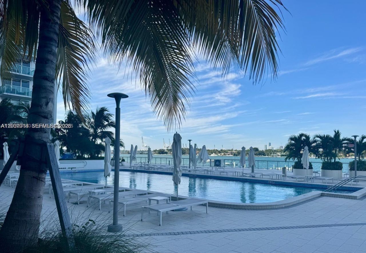 1000 West Ave , Unit 1504, Miami Beach, FL 33139 Photo