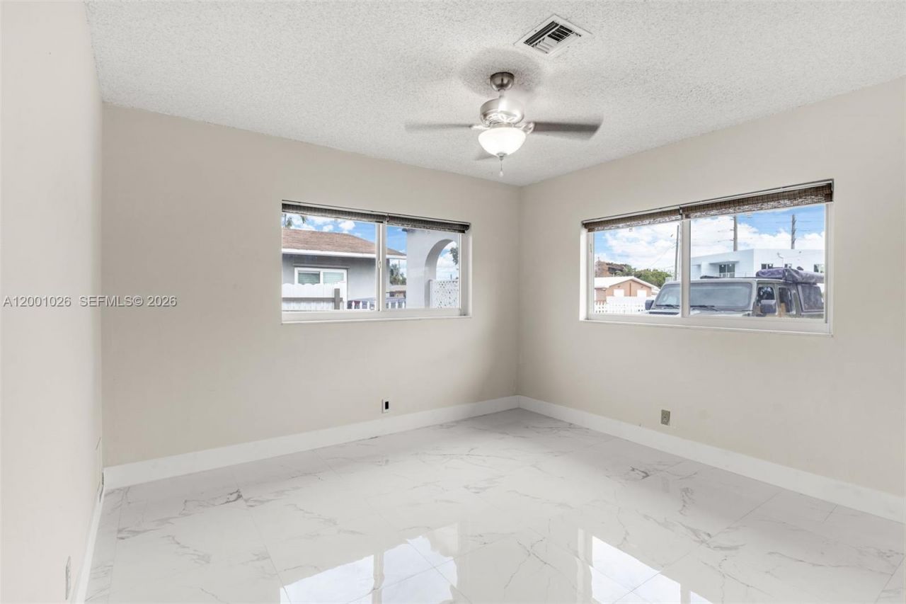 310 SW 76th Ct , Unit 1, Miami, FL 33144 Photo