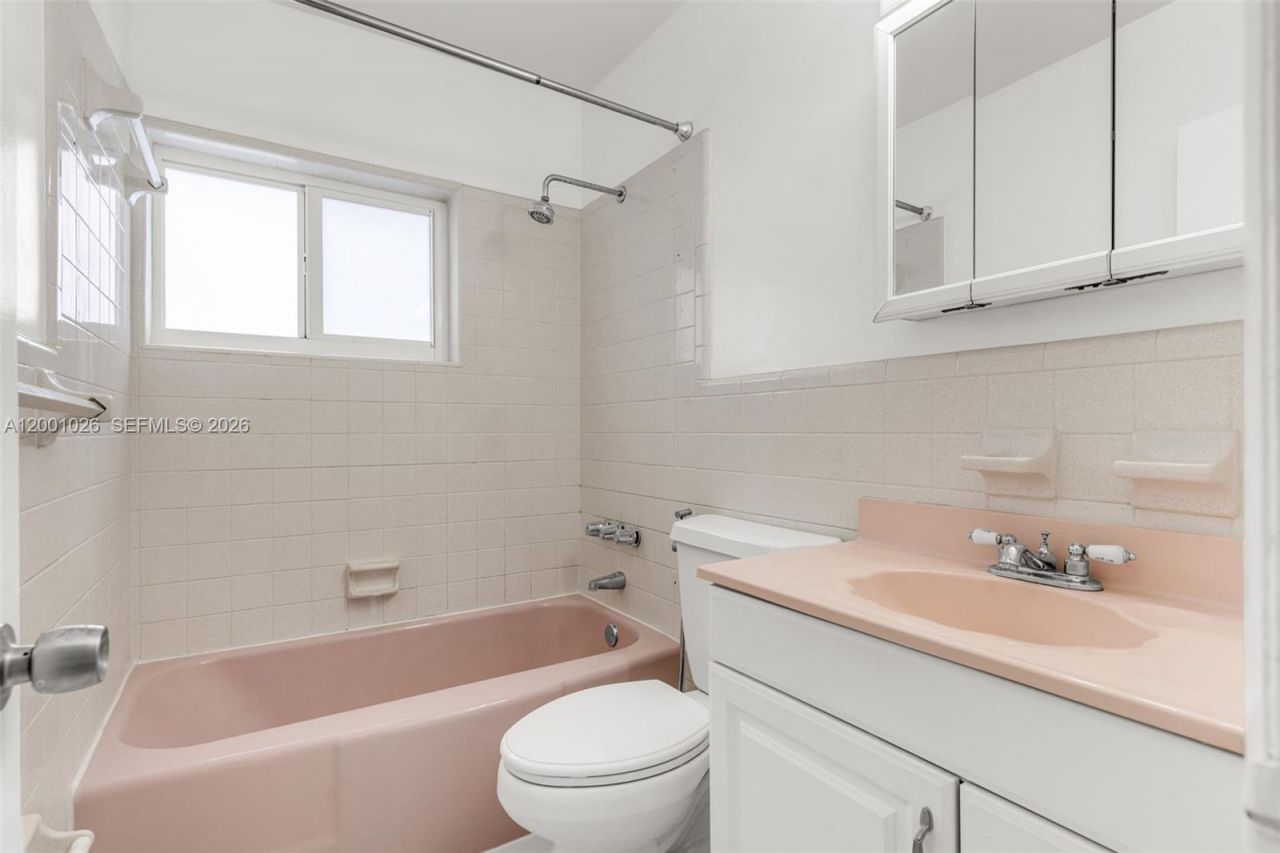 310 SW 76th Ct , Unit 1, Miami, FL 33144 Photo