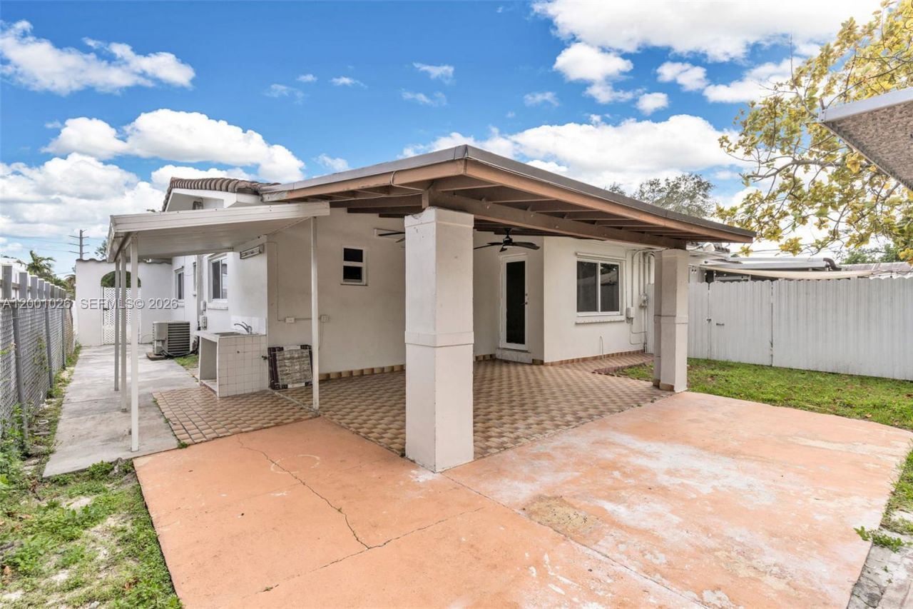 310 SW 76th Ct , Unit 1, Miami, FL 33144 Photo