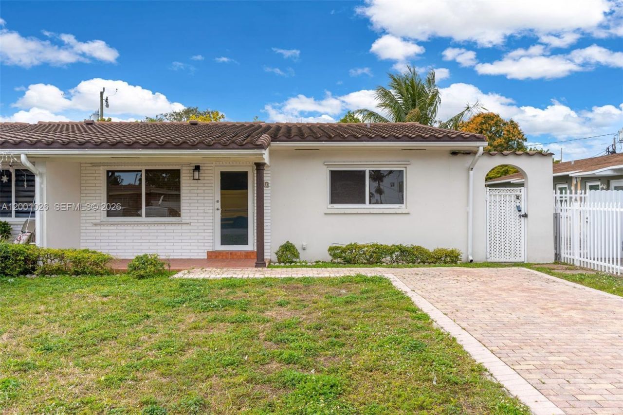 310 SW 76th Ct , Unit 1, Miami, FL 33144 Photo