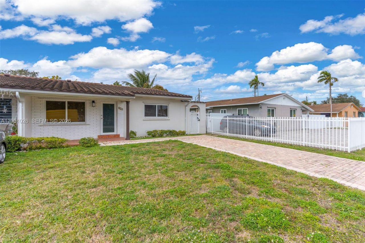 310 SW 76th Ct , Unit 1, Miami, FL 33144 Photo