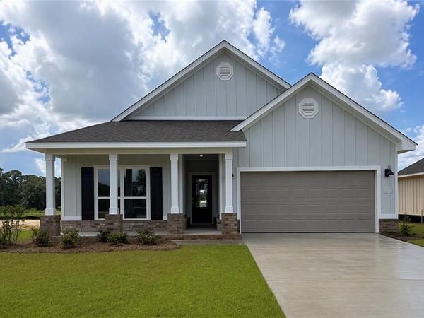 7643 Anglebrook Road N, Mobile, AL 36695