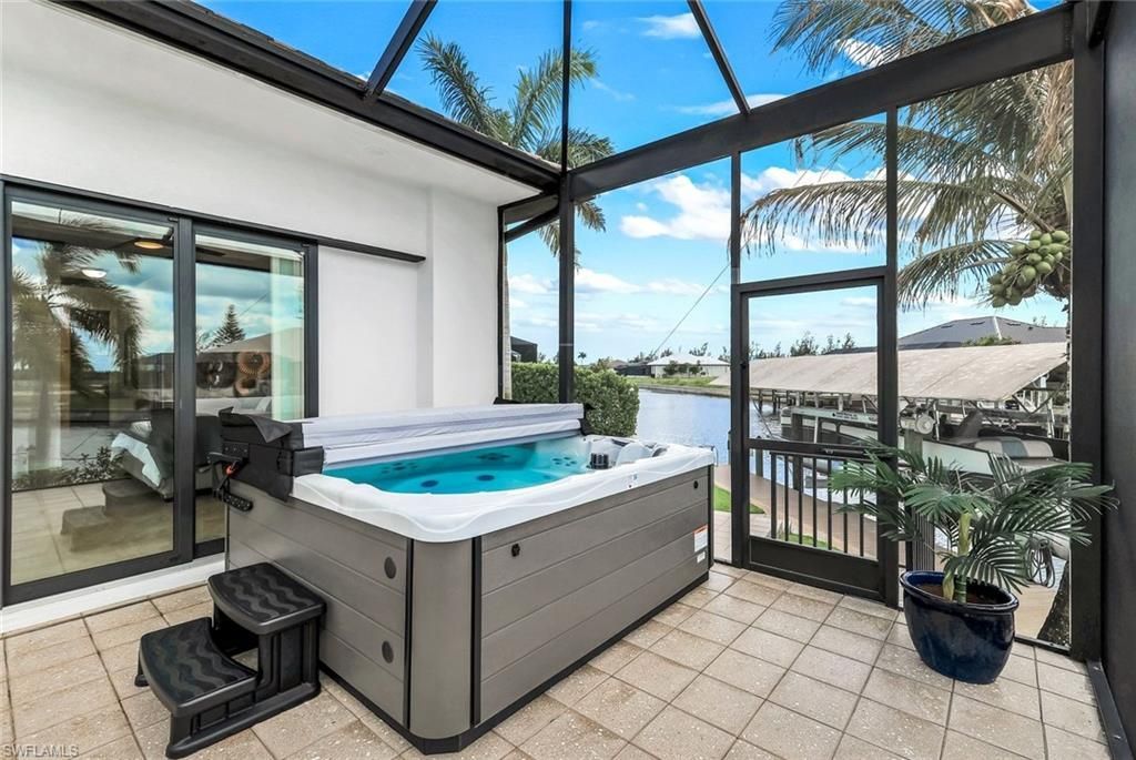 128 NW 39th Ave, Cape Coral, FL 33993 Photo