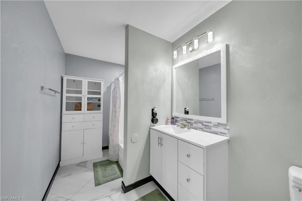 834 Sea Urchin Cir , Fort Myers, FL 33913 Photo