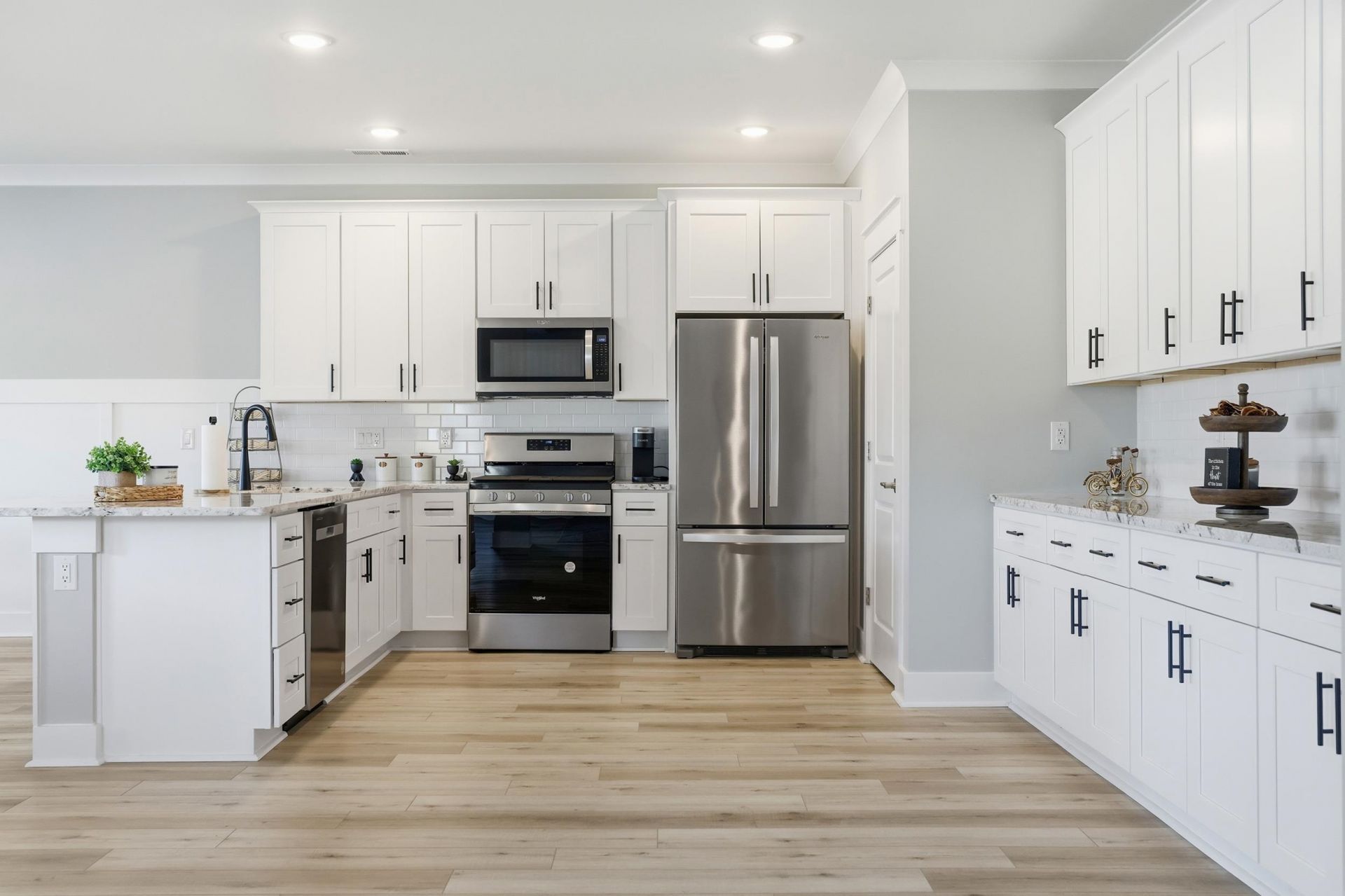 323 Lineback Pl. Photo 8