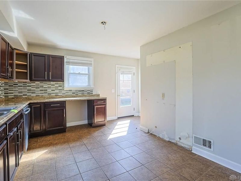 1536 Saint Clair Avenue, Cincinnati, OH 45231 Photo 14