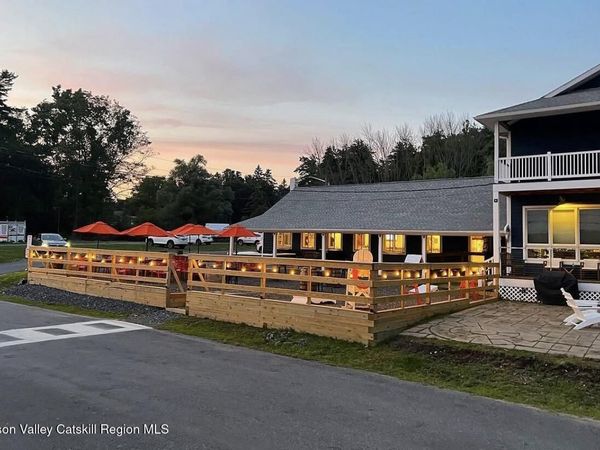 351 Lakeview Road, Craryville, NY 12521