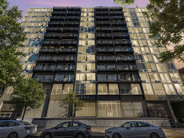 450 W Briar Place , Unit 7G, Chicago, IL 60657